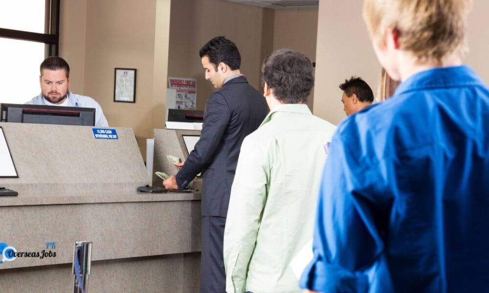 Cashier Jobs in Canada