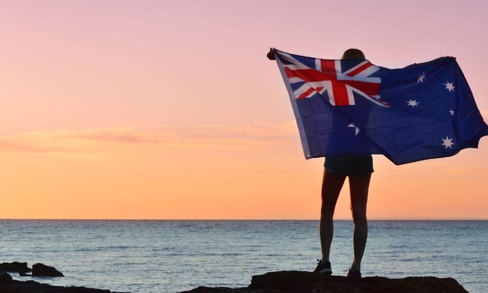 How to Migrate to Australia from UAE? (Ultimate Guide) How to Migrate to Australia from UAE?