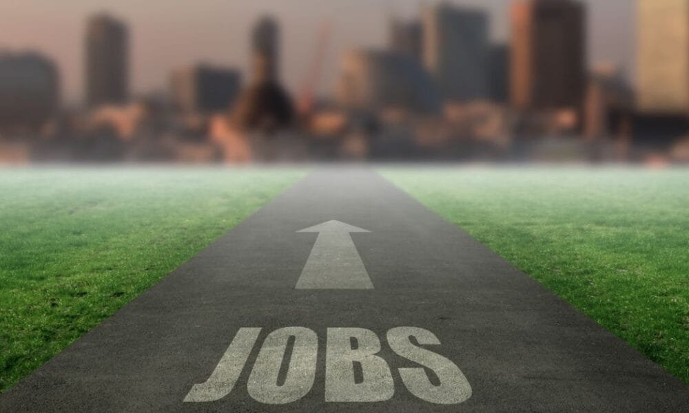 Benefits and Drawbacks of Working Overseas Benefits and Drawbacks of Working Overseas